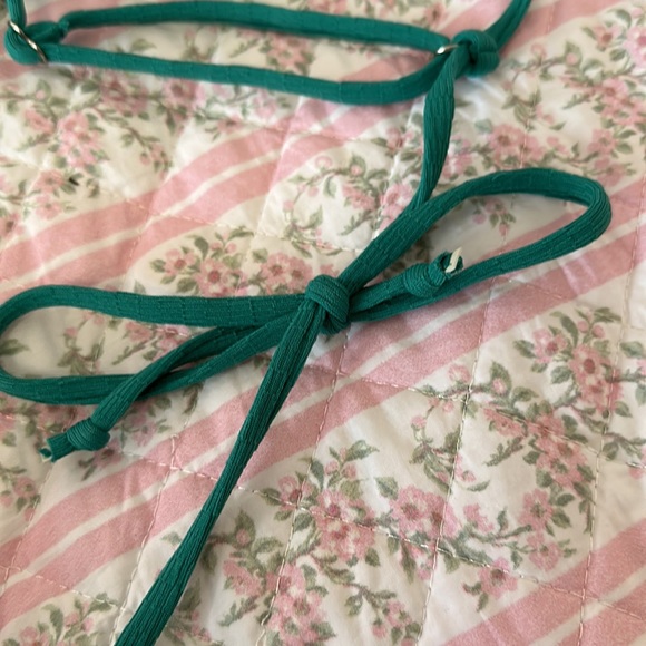 Brazilian turquoise bikini triangle top. - Picture 4 of 4